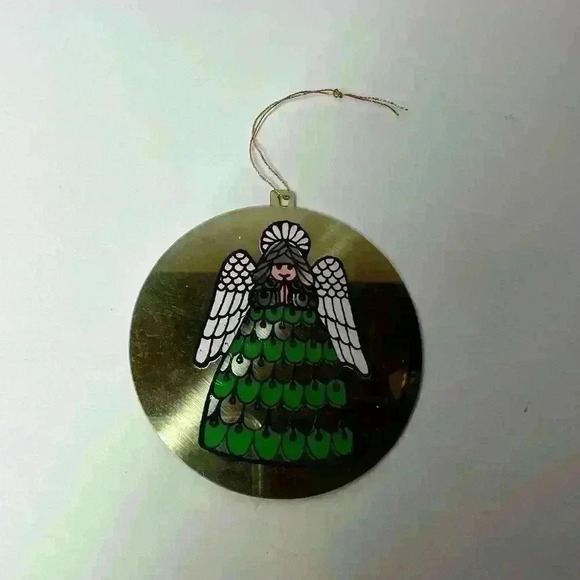 Set of 3 Metal Ornaments - Santa, Angel, Caroler - Picture 4 of 5